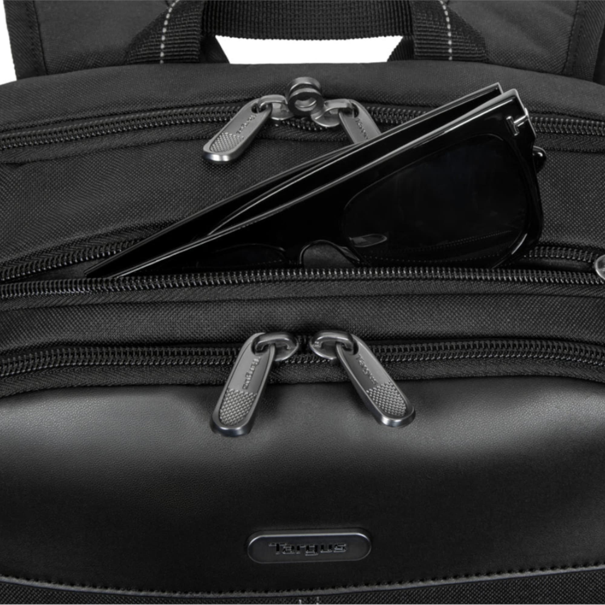 Mochila Para Notebook 17'' Targus Tbb944gl 21,5L - 10
